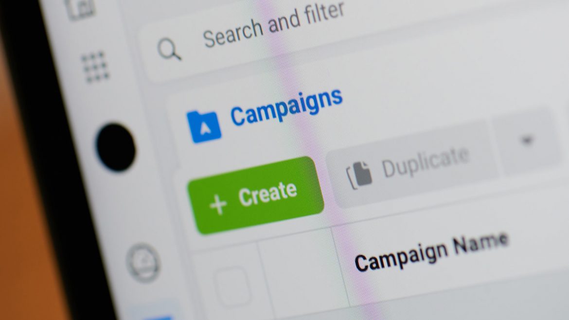 Facebook crée un générateur d'idées de campagne pour les PME- Agence Sharing