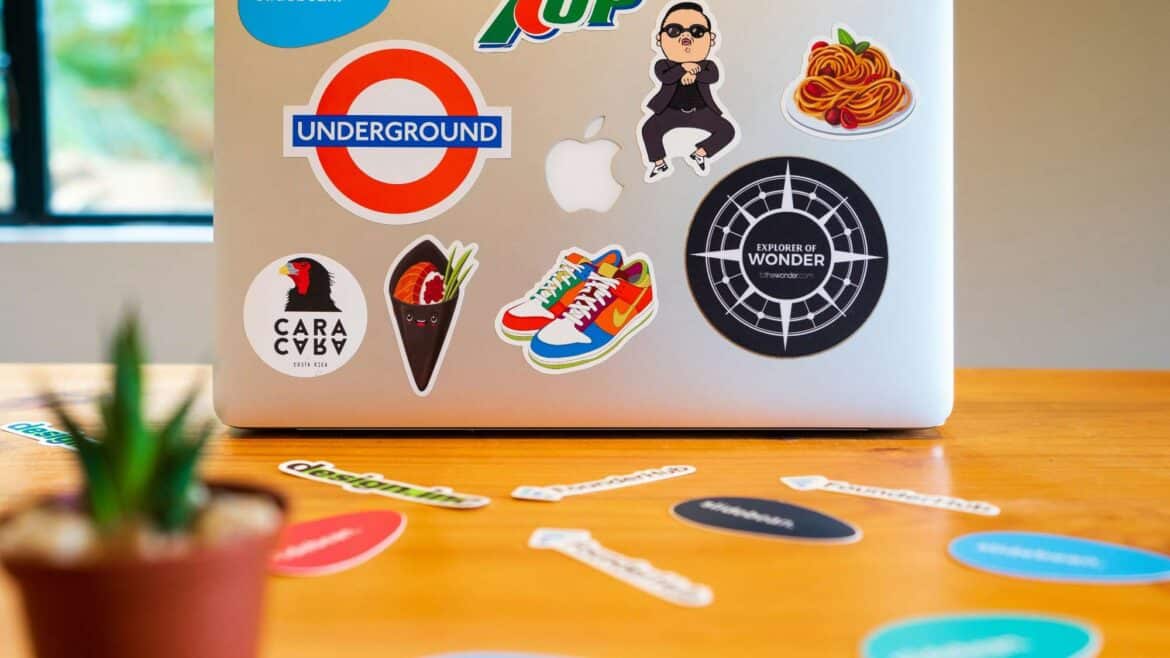 Illustration représentant les pièges courants en branding pour les startups